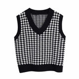 Women Vest Sweater 2021 Fashion Knitted Sweater Loose Vintage Female Waistcoat Chic Oversize Sweater Tops Women Clothes Outfit